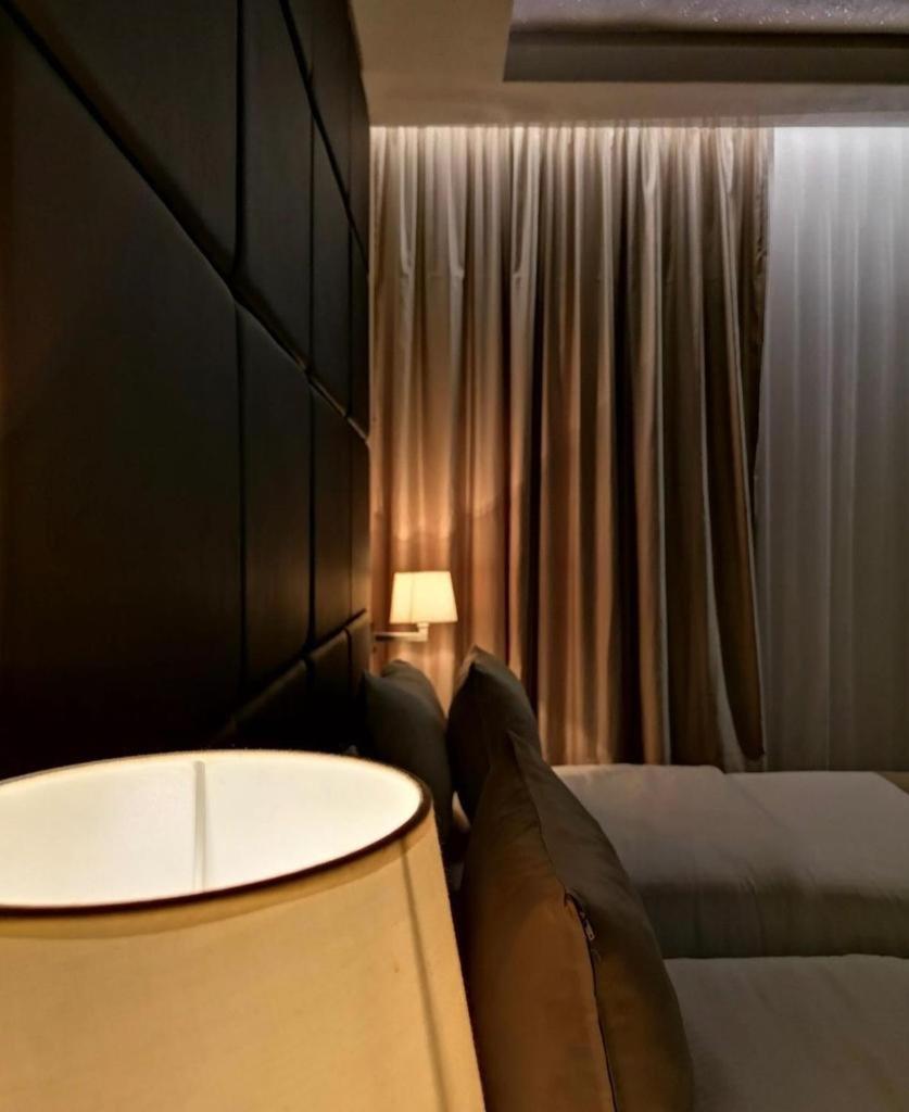 Hotel Ideall Podgorica Buitenkant foto