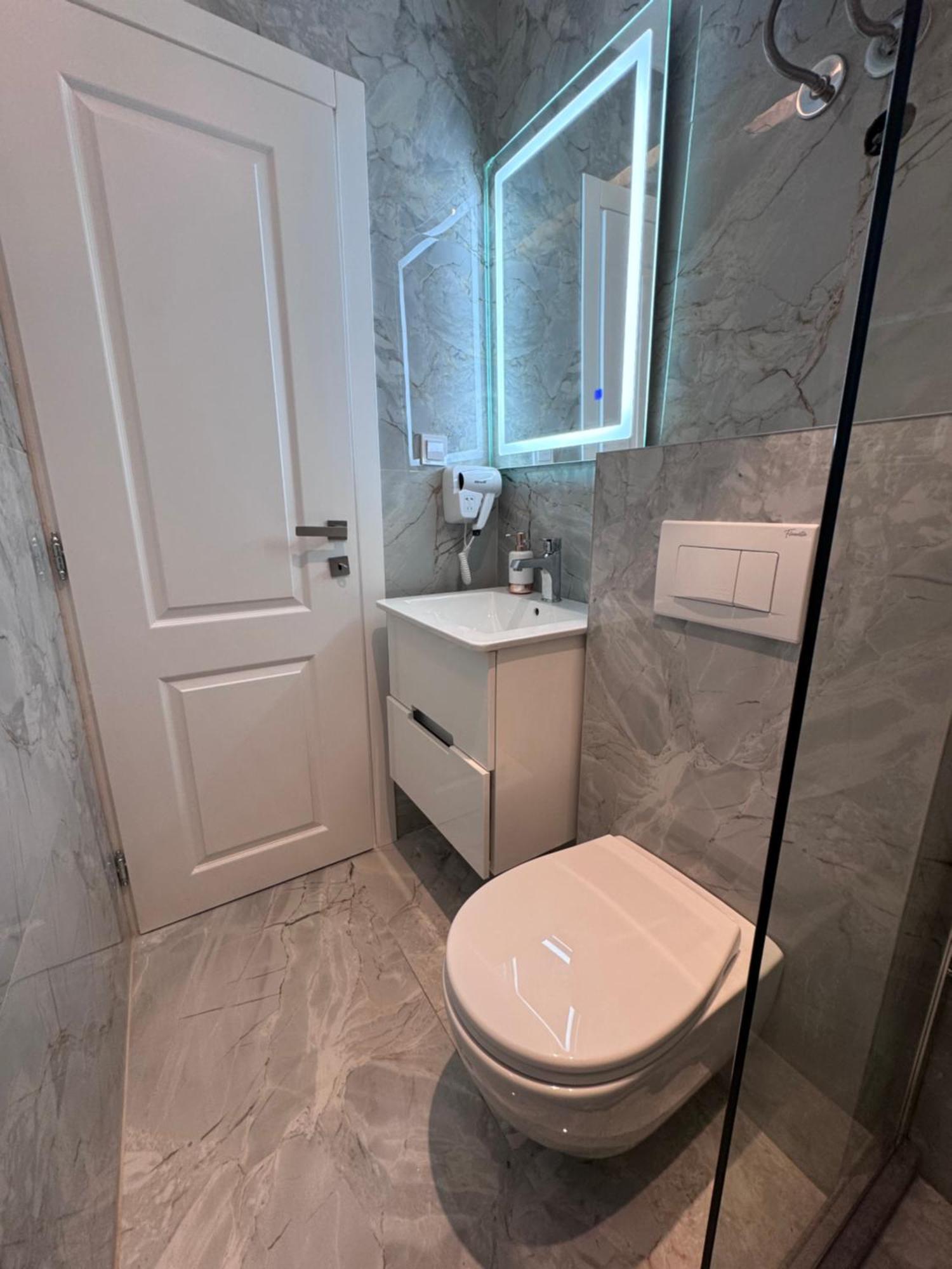 Hotel Ideall Podgorica Buitenkant foto